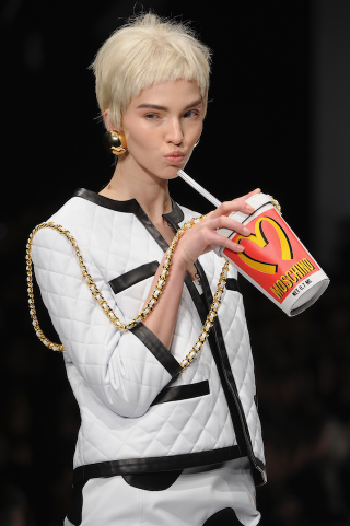 Illustration for article titled Moschino's Fall Collection Featured a High-Fashion McDonald's Uniform